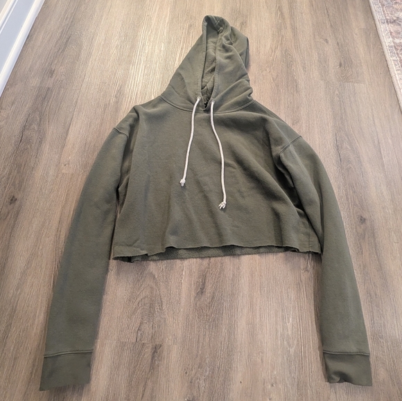 Wild Fable Forest Green Hoodie - Picture 2 of 3